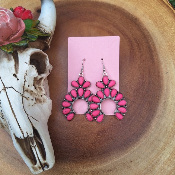 Earrings - Picture 2 of 2